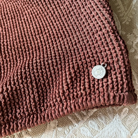 COPY - Free People Rhythm Wave Cross Back Surf Top✨ - Picture 5 of 6